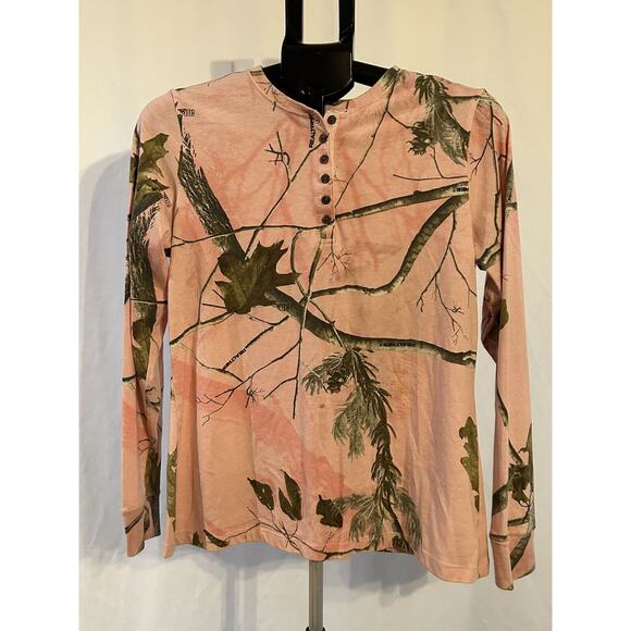 Realtree Girls size 12-14 Long Sleeve Pink Camo Henley Shirt - Picture 1 of 3